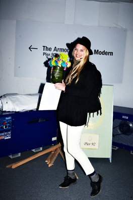 ALWAYS THE BRIDESMAID, NEVER THE BRIDE<br />
2013 Ongoing<br />
Photograph of Happening: Collectors “Taking Home” Replicated Wedding Table Centerpieces <br />
Variable Dimensions <br />