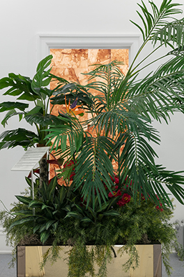 CAJOLE: ORIENTAL OPULENCE and TROPICAL PARADISE<br />
1992 Ongoing<br />2 Artificial Flowers and Plants, Plant Identification Sign, Mirrored Planter
Replicating Mall Ambiance
3’ x 3’ x 8’<br />
Unique, 2 AP’s<br />