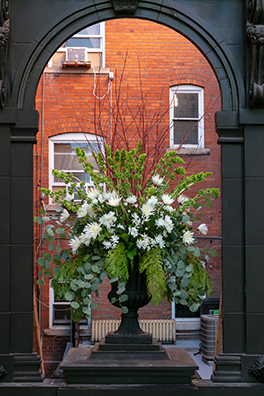 DONATION: Winter<br />
2020 Ongoing<br />Replicated Niche from the Metropolitan Museum of Art Lobby That Has Been Replenished on the Seasonal Equinoxes and Solstices with Fresh Flowers Left for Viewers to Dismantle<br />
Variable Dimensions